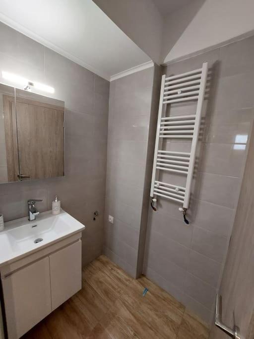 Cozy Flat In Thessaloniki Apartamento Exterior foto